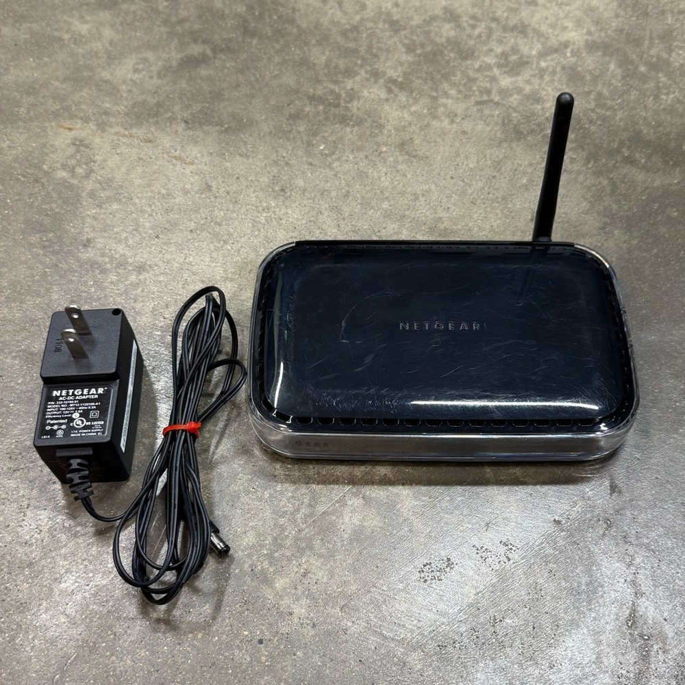 Netgear N150 Wireless Router WNR1000 v3 WiFi Broadband Router w Adapter - Picture 3 of 9